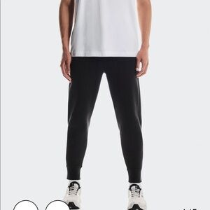 NWT On Focus Tech Sweatpants